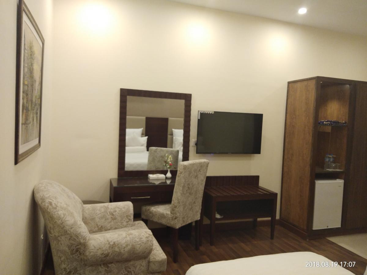 S Chalet ムルターン エクステリア 写真
